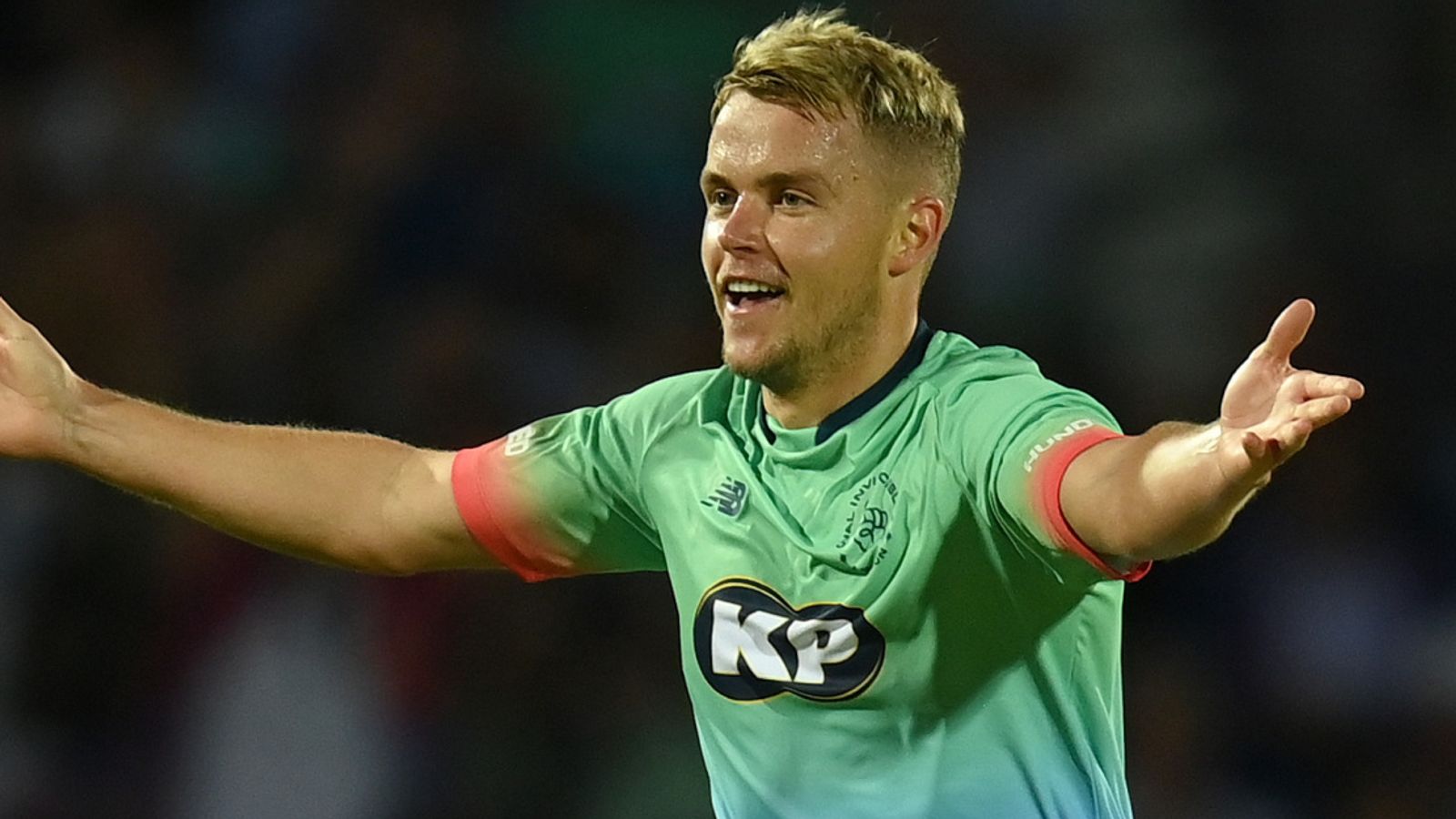 Hundred Men’s 2025: स्पिनर से भी धीमी गेंद, सैम करन की 75.64 kph की गेंद ने रिचर्ड ग्लीसन को चकमा दिया, वीडियो देखें