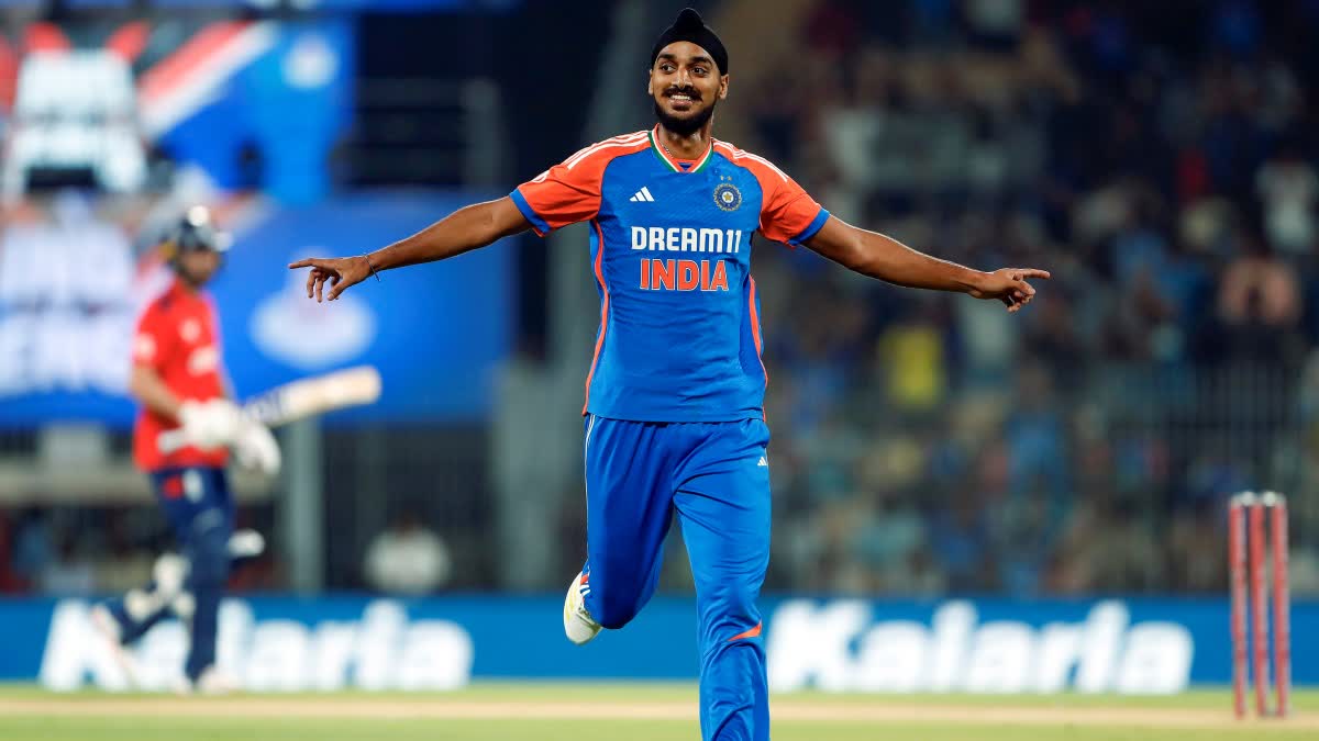 Asia Cup 2025: अर्शदीप सिंह ने ओमान के खिलाफ खास शतक पूरा किया, ऐसा करने वाले पहले भारतीय बने