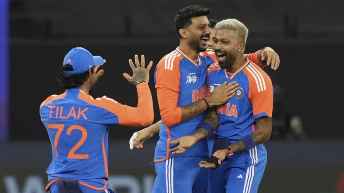 हार्दिक पांड्या ने भारत-पाकिस्तान एशिया कप मुकाबले में पहली ही गेंद पर विकेट चटकाया, वीडियो देखें