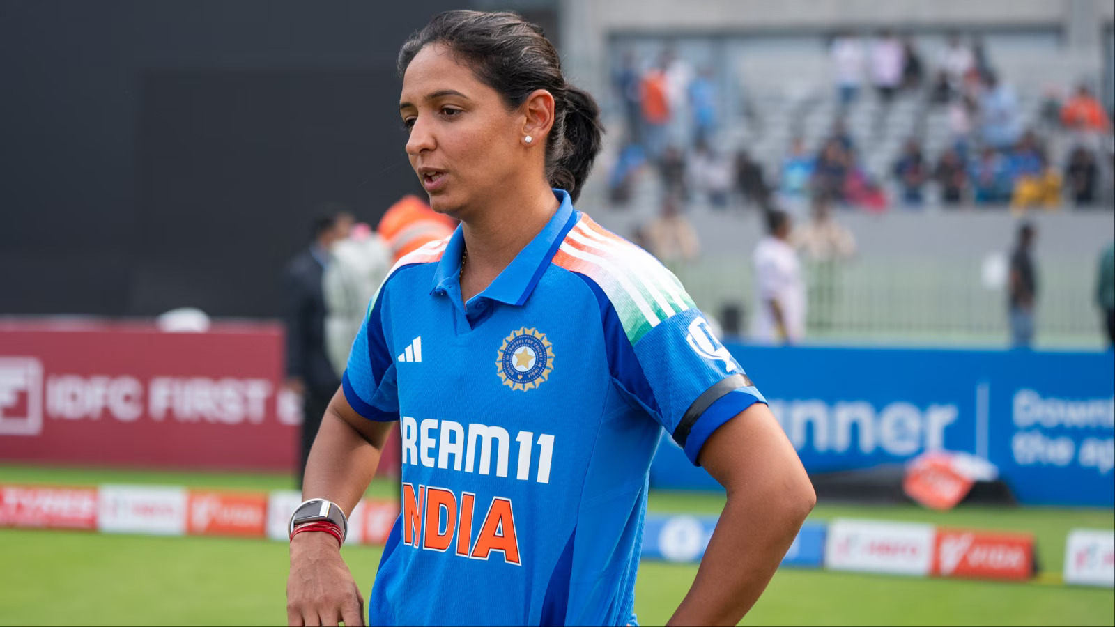 शुभमन गिल ने कहा - बचपन में मुझे हरमनप्रीत कौर को आक्रामक अंदाज में गेंदबाजों की धुनाई करते देखना याद है