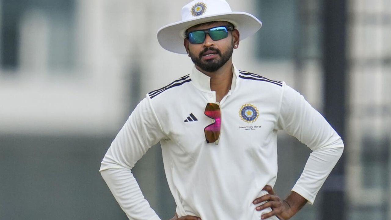 IND A vs AUS A 2025: इंडिया A की श्रेयस अय्यर ने अचानक कप्तानी छोड़ी, टीम से भी बाहर हुए