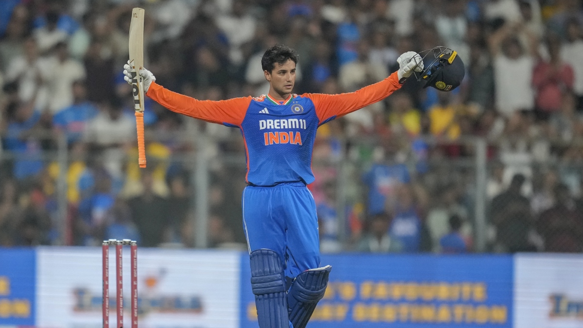 Asia Cup 2025: अभिषेक शर्मा की प्रतिभा से पूर्व पाकिस्तानी कप्तान प्रभावित हुए - 'ऐसा लग रहा था जैसे वह नेट्स में खेल रहा हो'