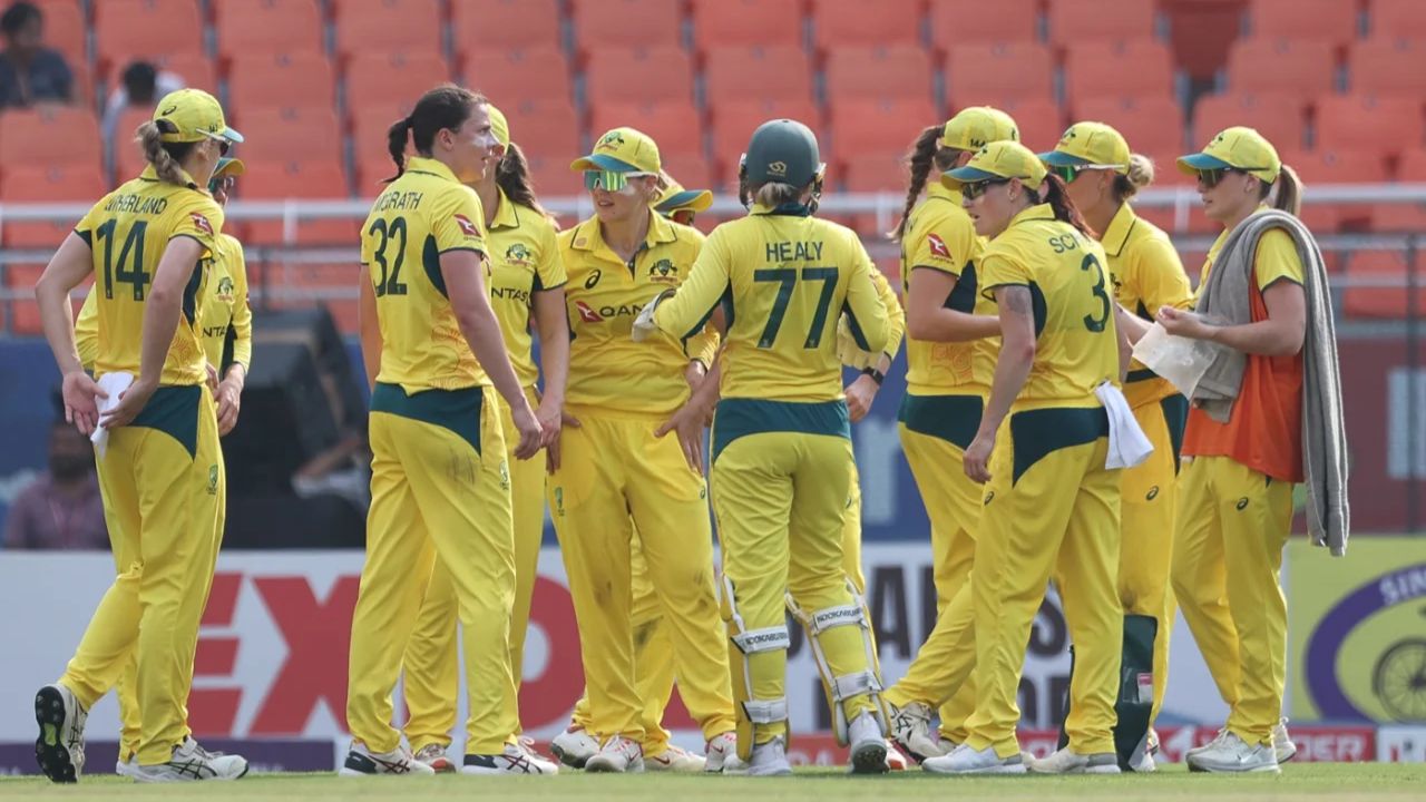 IND-W vs AUS-W: ऑस्ट्रेलिया ने भारत को तीसरे वनडे में 43 रनों से हराकर वनडे सीरीज को 2-1 से अपने नाम किया