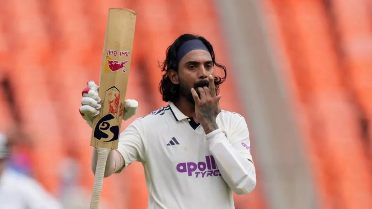 IND vs WI 2025: 9 साल बाद केएल राहुल ने घरेलू टेस्ट शतक जड़ा, अहमदाबाद में करियर का 11वां शतक ठोका