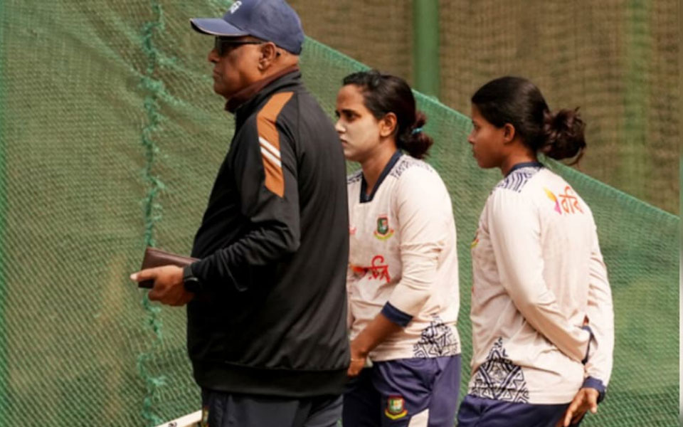 Women's World Cup 2025: BAN महिला टीम के कोच सरवर इमरान को मामूली ब्रेन स्ट्रोक हुआ 