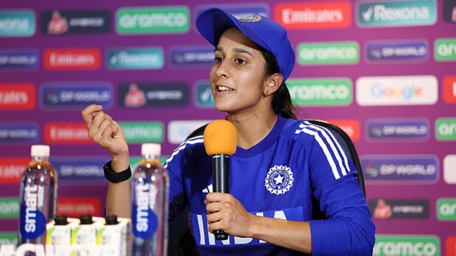 जेमिमा रोड्रिग्स को दक्षिण अफ्रीका के खिलाफ मुकाबले से पहले बल्लेबाजी में गहराई की उम्मीद है - "अगर एक नहीं चला तो दूसरा आगे आएगा"