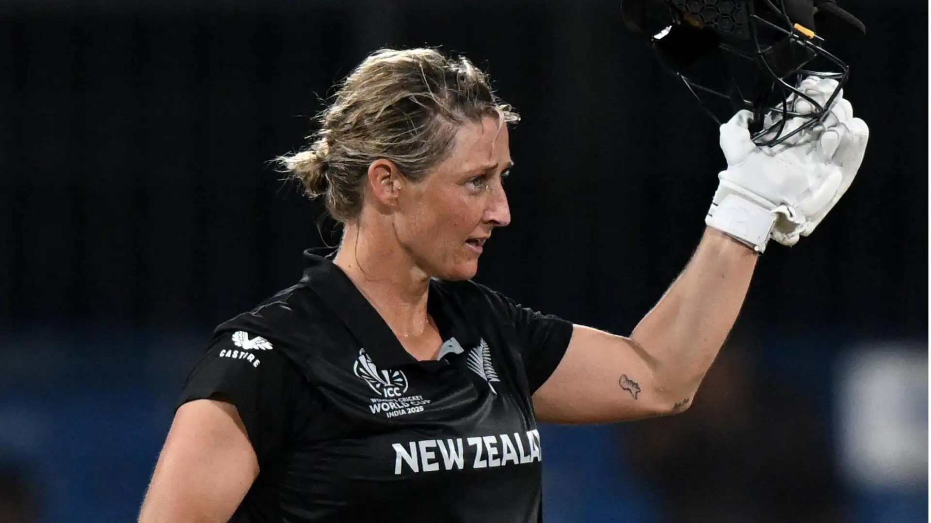 NZ W बनाम SL W ड्रीम11 भविष्यवाणी, 15वां मैच, फैंटेसी क्रिकेट टिप्स, प्लेइंग 11, चोट अपडेट और ICC महिला वनडे विश्व कप 2025 की पिच रिपोर्ट