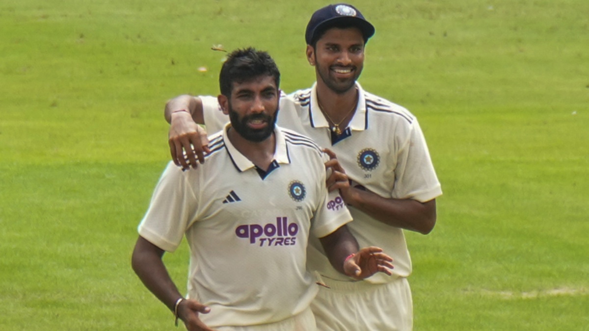 IND vs WI 2025: बुमराह दिल्ली टेस्ट में डीआरएस विवाद पर भड़के, अंपायर से कहा – “तुम्हें पता था कि आउट था!”