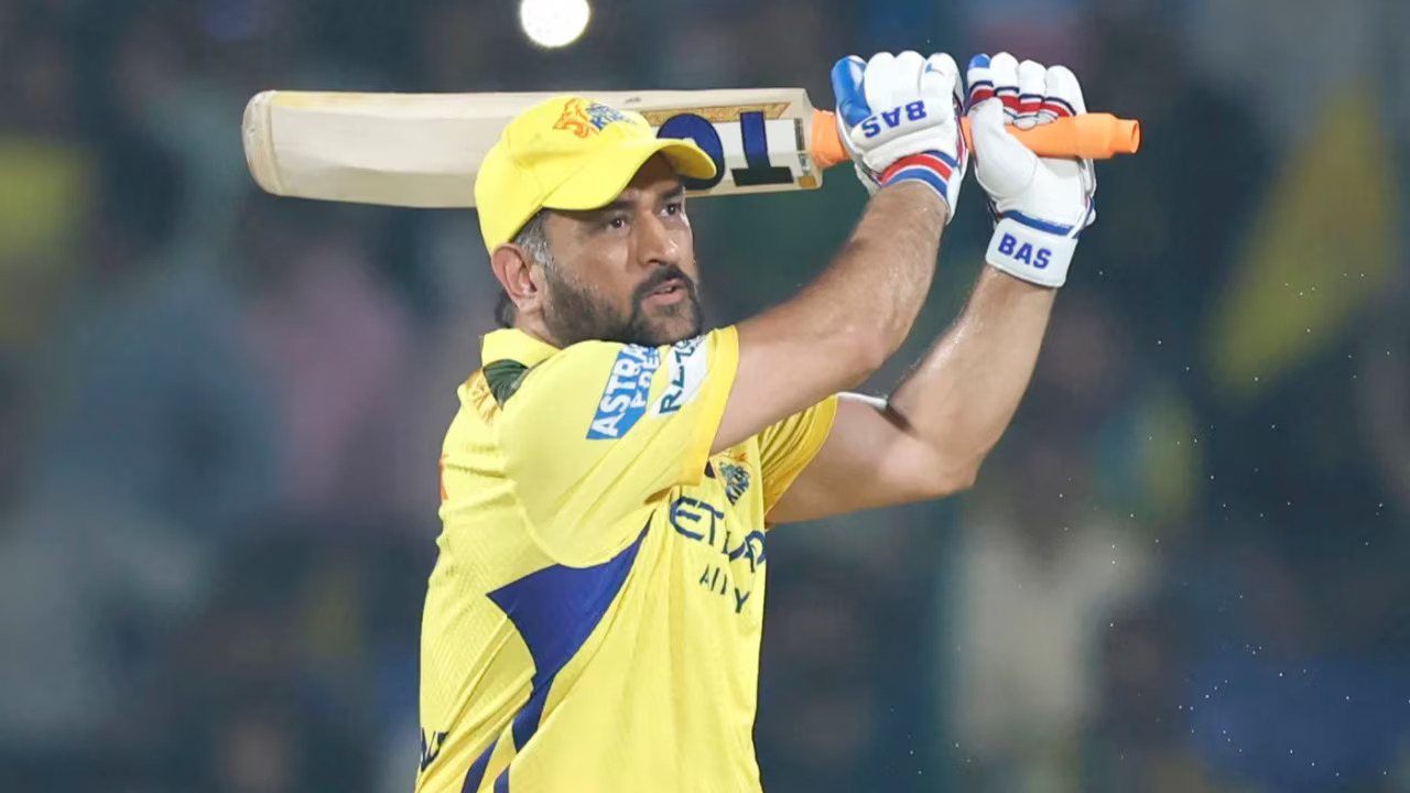 IPL 2026: रांची में गहन प्रशिक्षण के साथ एमएस धोनी ने तैयारी शुरू की, CSK फैंस में बढ़ी उम्मीदें