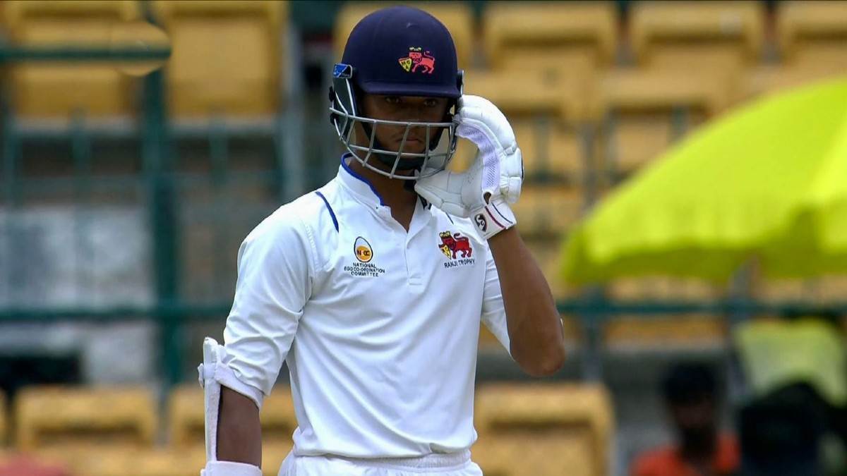रणजी ट्रॉफी में यशस्वी जायसवाल का धमाका, दक्षिण अफ्रीका सीरीज से पहले ठोका शतक