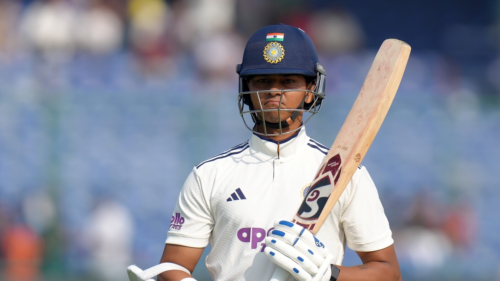 IND vs SA 2025: यशस्वी ने कोहली और रोहित की विरासत को आगे बढ़ाने पर साझा किए विचार - 'मुझे पता है कि मैं उनकी जगह नहीं ले सकता, लेकिन मैं अपनी ताकत पर भरोसा करूंगा'