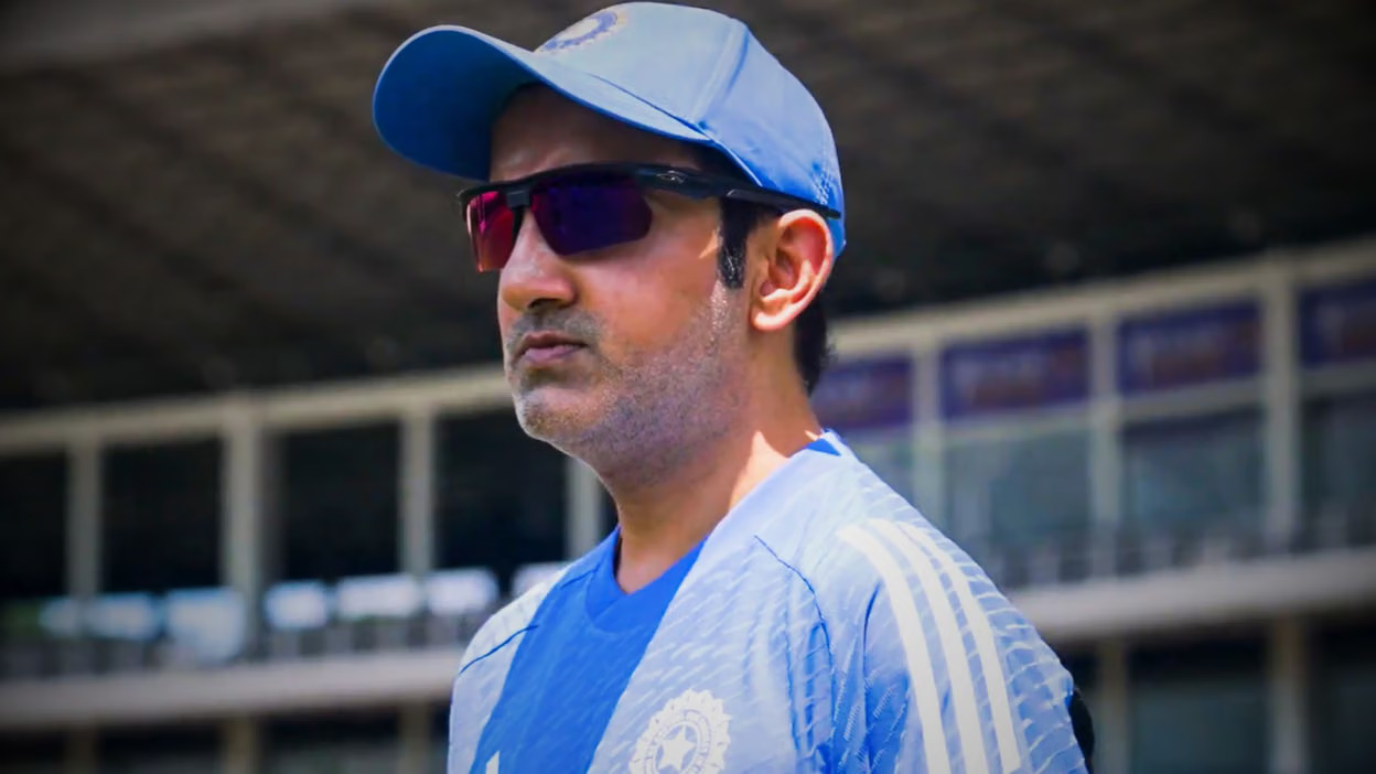 गौतम गंभीर ने एशिया कप की रणनीति पर चौंकाने वाला खुलासा किया - जसप्रीत बुमराह से लगातार तीन ओवर ज्यादा…