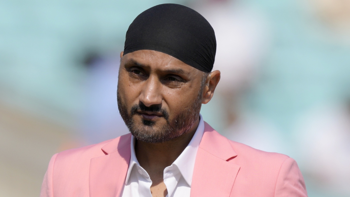 दक्षिण अफ्रीका से हार के बाद हरभजन सिंह ने टीम इंडिया की आलोचना की - 'हमें अच्छी पिचों पर खेलना चाहिए, यही सही समय है'