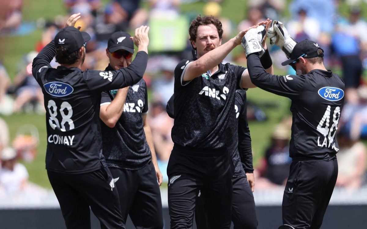 NZ vs WI: न्यूजीलैंड ने वेस्टइंडीज को 4 विकेट से हराकर सीरीज को 3-0 से क्लीन स्वीप किया