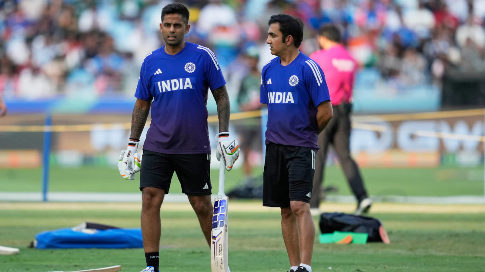 IND vs SA 2025: रॉबिन उथप्पा ने दूसरे टी20 मैच से पहले भारत की रणनीति की आलोचना की - 'यह रणनीति सूर्यकुमार और गंभीर दोनों पर भारी पड़ेगी'