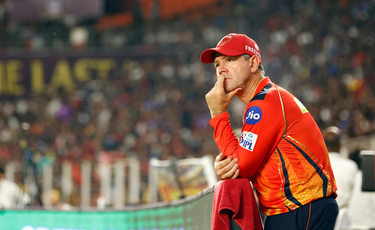 IPL Auction 2026: रिकी पोंटिंग ने पीबीकेएस द्वारा मैक्सवेल, हार्डी और इंग्लिस को रिलीज करने के चौंकाने वाले फैसले पर स्पष्टीकरण दिया