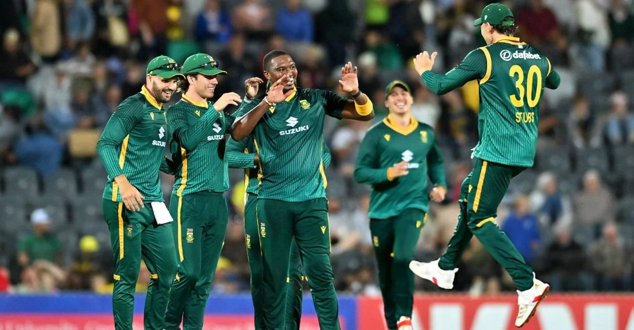 IND vs SA 2025: तबरेज़ शम्सी ने बड़ा बयान दिया - 'प्रोटियाज़ भारत में सिर्फ़ प्रतिस्पर्धा करने नहीं, बल्कि उद्देश्य और विश्वास के साथ आए थे' 