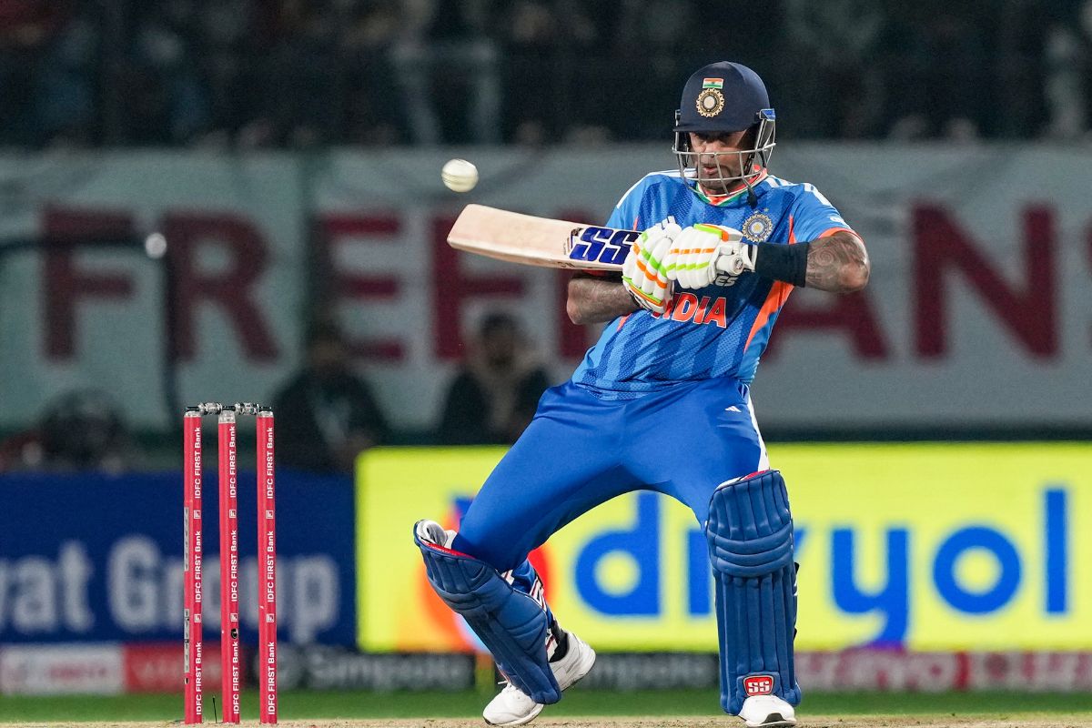 IND vs SA 2025: वरुण आरोन ने 5वें टी20I से पहले स्टार बल्लेबाज पर अपनी राय व्यक्त की - 'उन्हें वाकई कुछ रन बनाने की जरूरत है'