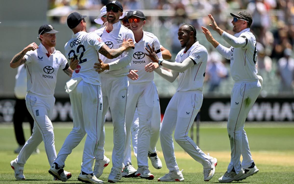 Ashes 2025-26: इंग्लैंड ने बॉक्सिंग डे टेस्ट के लिए प्लेइंग इलेवन की घोषणा की, आर्चर और पोप टीम से बाहर हुए