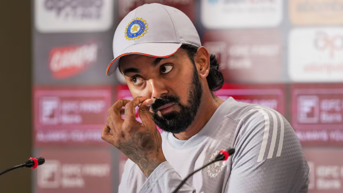 IND vs SA 2025: केएल राहुल ने दूसरे वनडे में हार के बाद बड़ा बयान दिया - ‘टॉस ने अहम भूमिका निभाई’