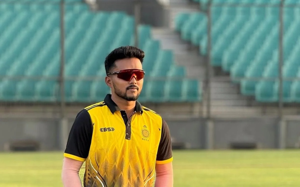 आईपीएल 2026: मंगेश यादव ने आरसीबी के साथ ₹5.2 करोड़ के सौदे पर अपनी प्रतिक्रिया व्यक्त की - 'मुझे पहले से कहीं ज्यादा कॉल आ रहे हैं'