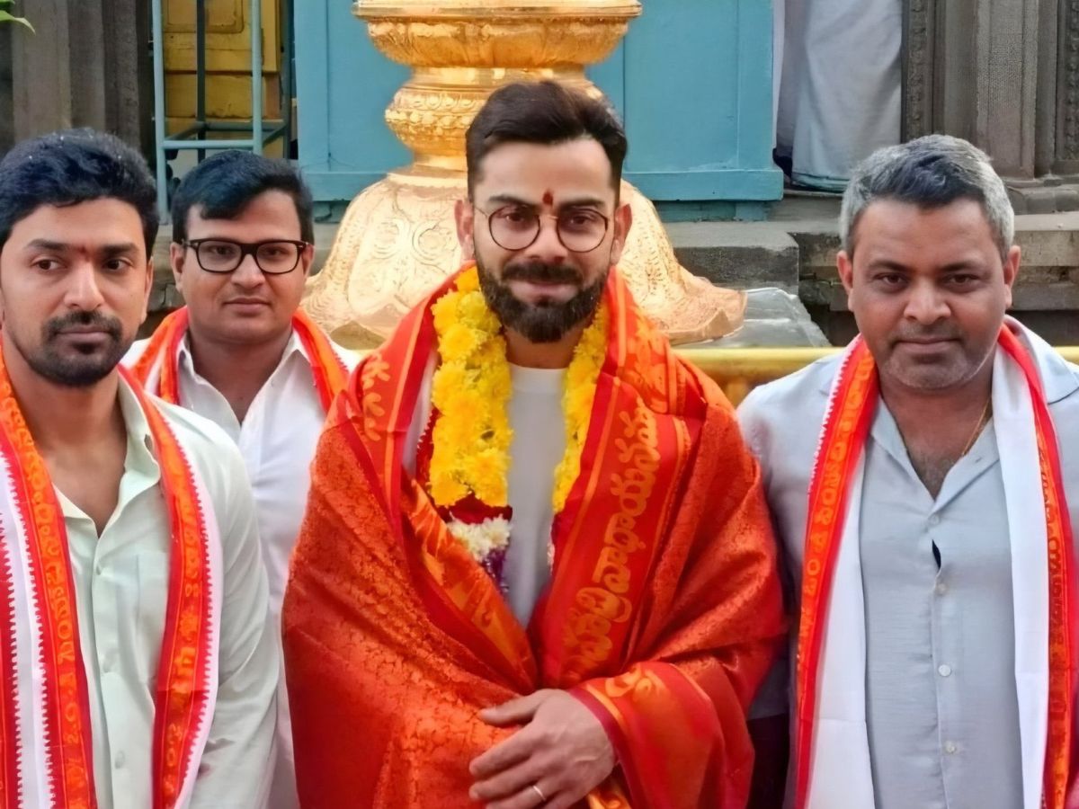 वनडे सीरीज में धमाकेदार प्रदर्शन के बाद विराट कोहली पहुंचे सिंहाचलम देवस्थानम, की विशेष पूजा-अर्चना