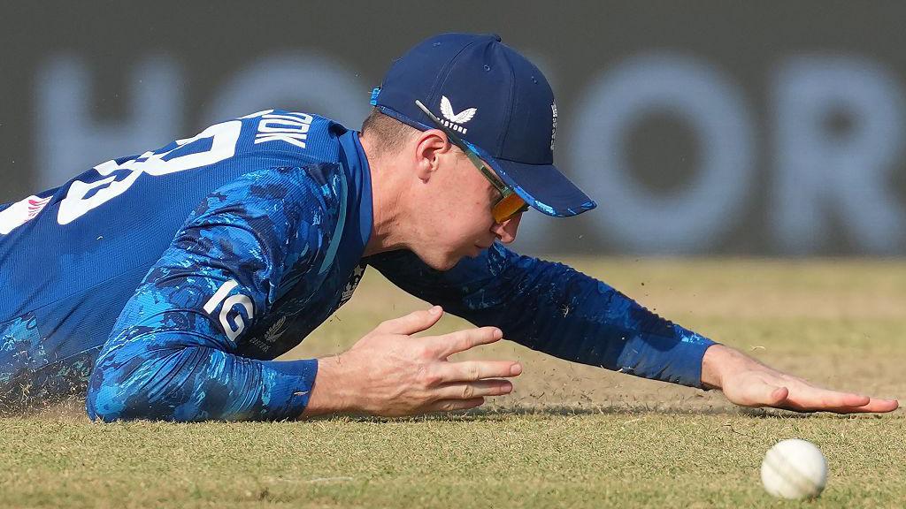 ब्रूक ने पिच को ‘सबसे खराब पिच’ कहा, क्योंकि इंग्लैंड ने स्पिन वाली गेम जीत ली।