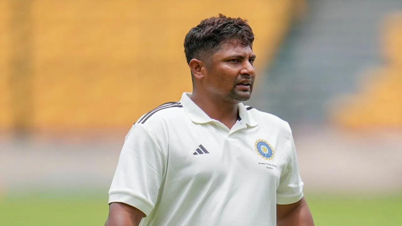 पूर्व चयनकर्ता ने सरफराज खान को भारतीय टीम से बाहर रखे जाने पर हैरानी जताई - 'यह शर्मनाक है कि उन्हें नजरअंदाज किया जा रहा है'