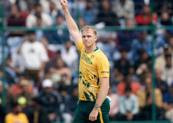 T20 World Cup 2026: सुपर 8 मुकाबले से पहले प्रोटियाज स्टार कॉर्बिन बॉश का बयान - 'हमें अहमदाबाद में कुछ मैच खेलने का सौभाग्य प्राप्त हुआ है'